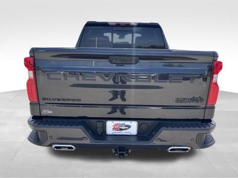 Certified 2023 Chevrolet Silverado 1500 High Country w/ High Country Premium Package AWD/4WD image 4