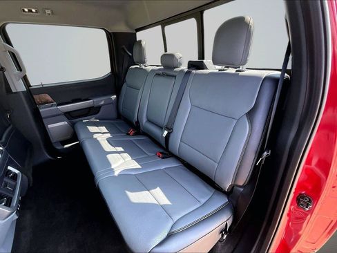 Used 2021 Ford F150 Lariat w/ Equipment Group 502A High AWD/4WD image 26