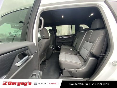 Certified 2025 GMC Acadia Elevation image 28