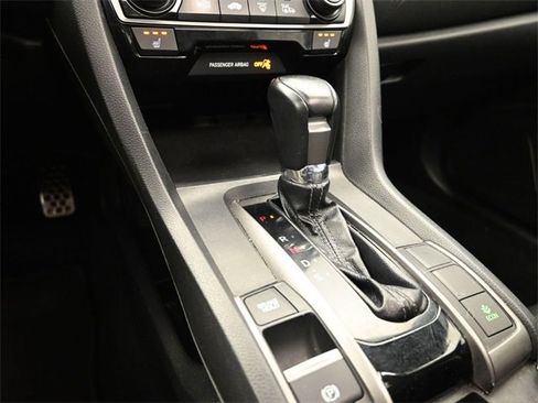 Used 2018 Honda Civic Sport Touring image 27