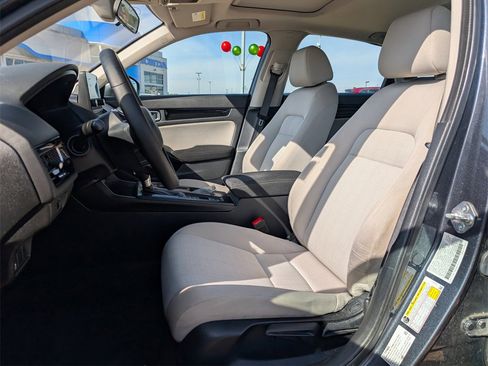 Certified 2023 Honda Civic EX image 11