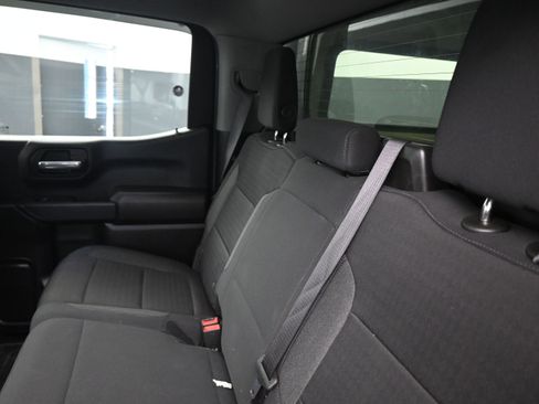 Used 2024 Chevrolet Silverado 1500 Custom image 17