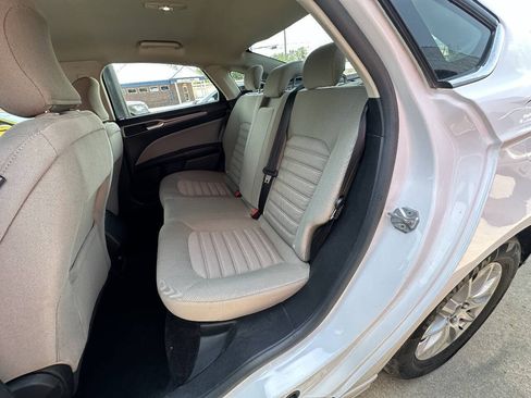 Used 2017 Ford Fusion S FWD image 18