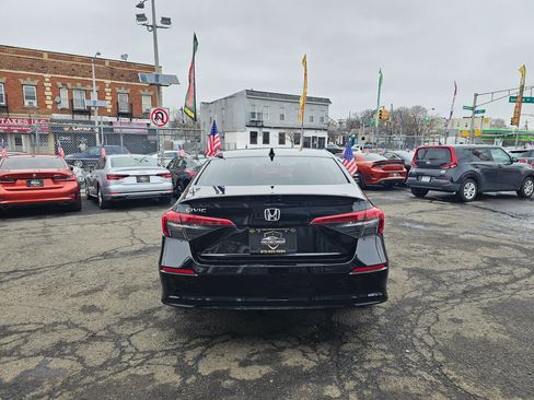 Used 2023 Honda Civic LX image 7