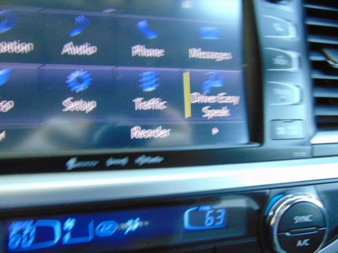 Used 2016 Toyota Highlander Limited Platinum AWD/4WD image 40