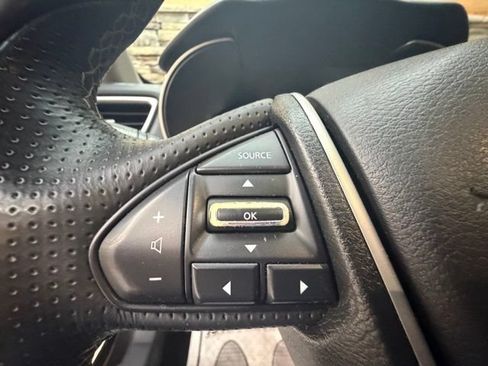 Used 2016 Nissan Maxima Platinum FWD image 26