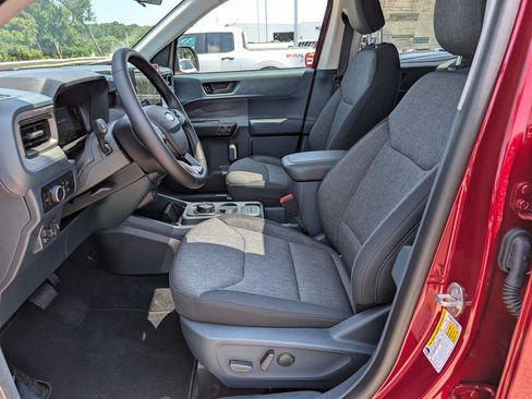 Used 2026 Ford Maverick XLT w/ XLT Luxury Package AWD/4WD image 4