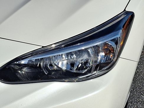 Certified 2023 Subaru Impreza 2.0i image 8