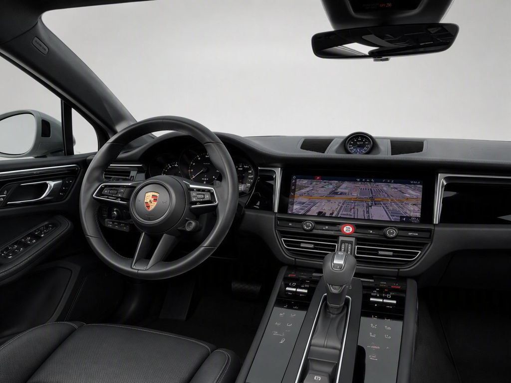 Used 2026 Porsche Macan Turbo AWD/4WD image 31