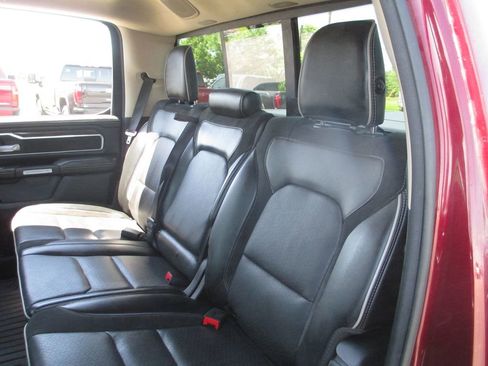 Used 2020 RAM 1500 Laramie AWD/4WD image 21