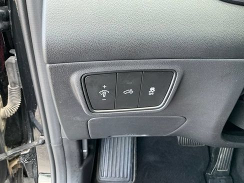Used 2024 Hyundai Santa Cruz SEL FWD image 18