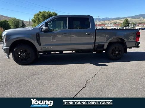 Used 2025 Ford F350 Lariat w/ Black Appearance Package AWD/4WD image 3