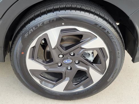 Certified 2025 Subaru Crosstrek 2.5i Limited w/ Crosstrek Mirror Package AWD/4WD image 22