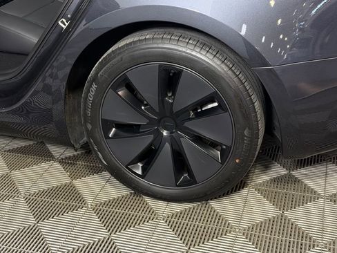Used 2024 Tesla Model 3 Standard Range RWD image 11