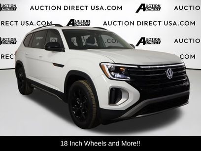 Used 2025 Volkswagen Atlas Peak Edition SE