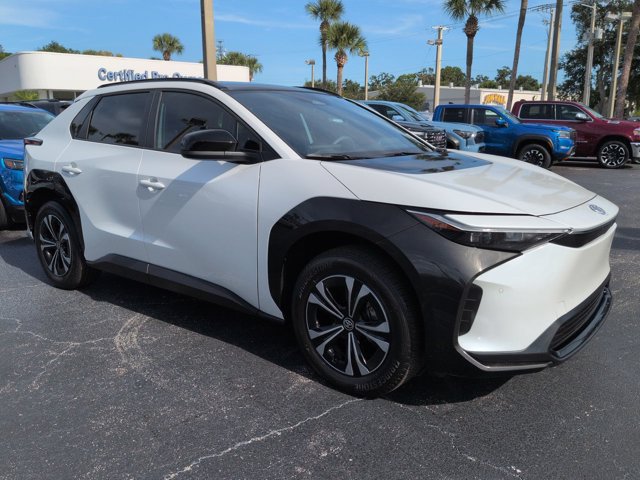 Used 2024 Toyota bZ4X FWD image 2