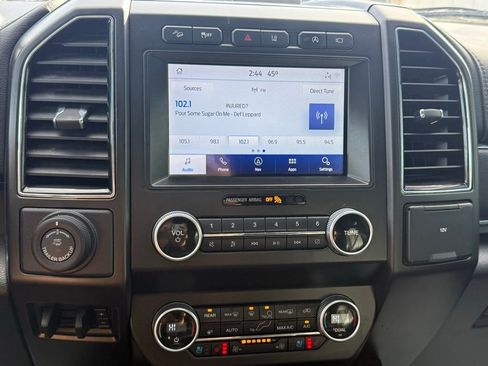 Used 2021 Ford Expedition Limited AWD/4WD image 17