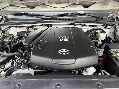 Used 2013 Toyota Tacoma PreRunner w/ Convenience Pkg RWD image 12