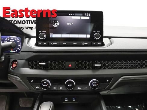 Used 2025 Honda Accord SE image 12