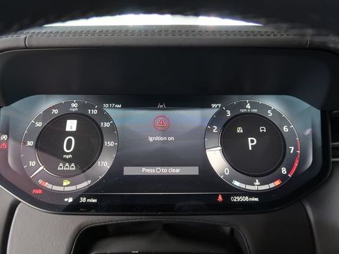 Used 2025 Land Rover Range Rover SE AWD/4WD image 25