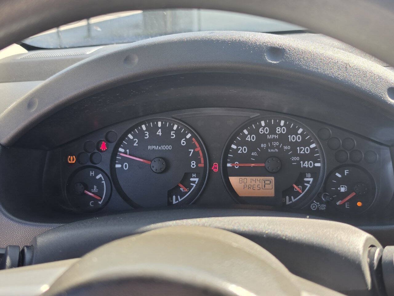 Used 2016 Nissan Frontier SV RWD image 16