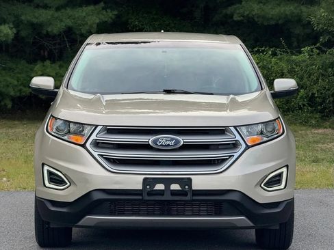 Used 2018 Ford Edge SEL AWD/4WD image 3