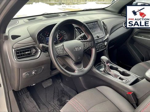 Used 2024 Chevrolet Equinox RS w/ LPO, Floor Liner Package FWD image 6