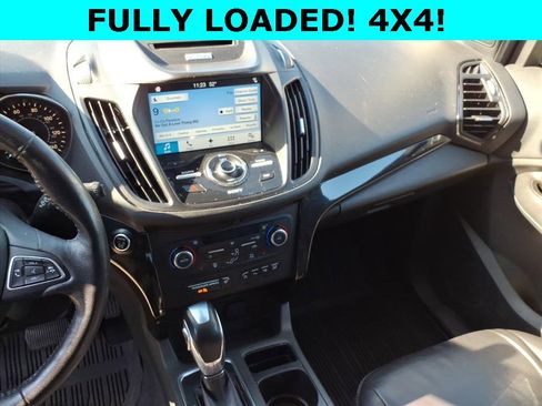 Used 2018 Ford Escape Titanium image 15