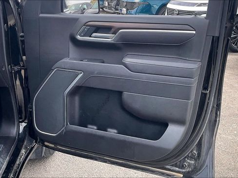 Used 2025 GMC Sierra 1500 SLT image 22