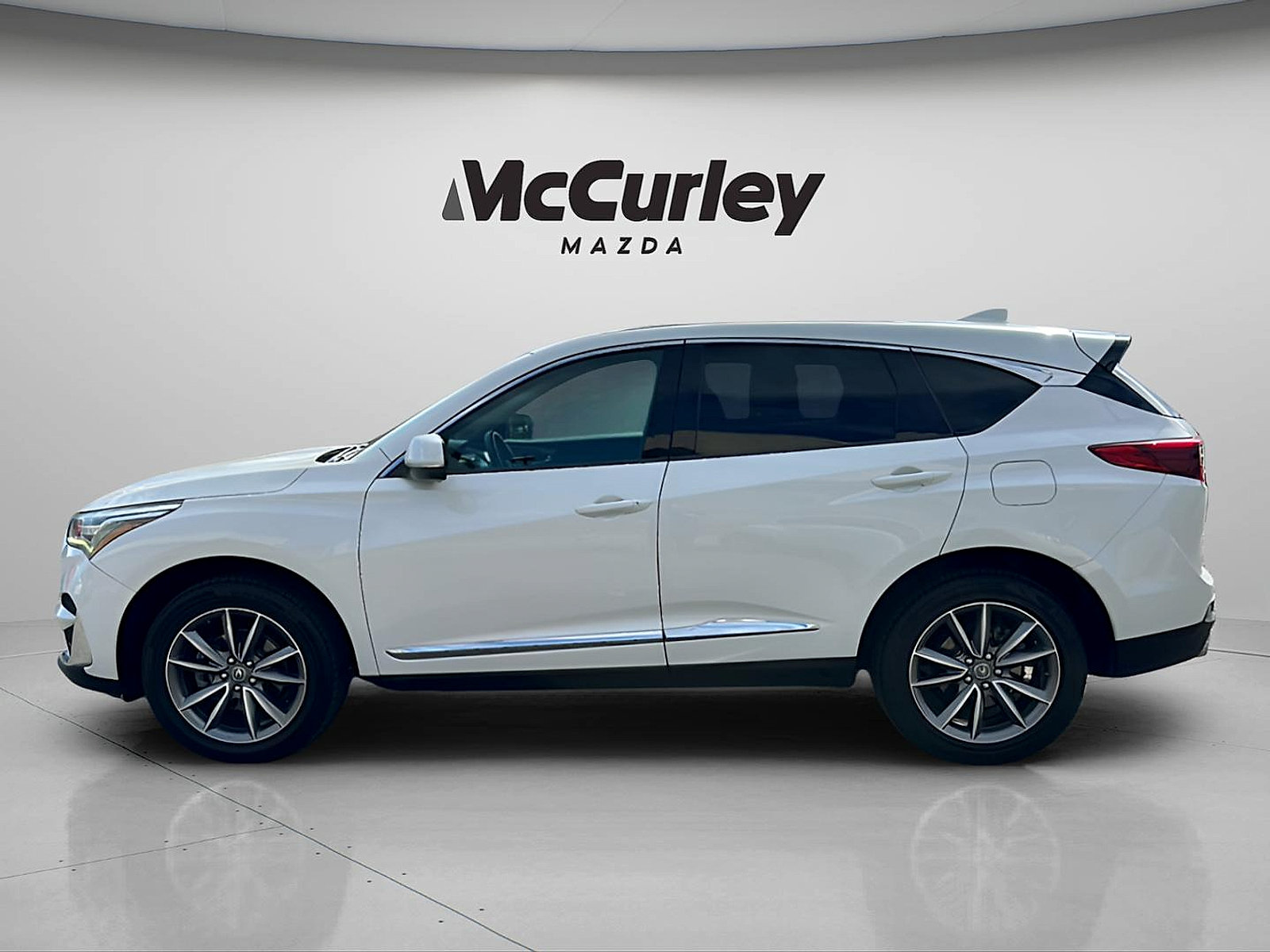 Used 2020 Acura RDX w/ Technology Package AWD/4WD image 4