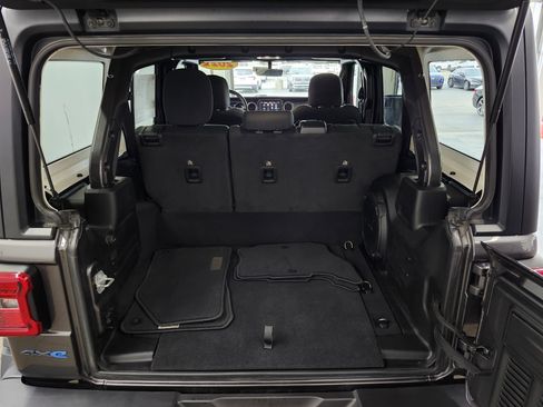 Used 2022 Jeep Wrangler Unlimited Rubicon 4xe w/ Cold Weather Group image 21