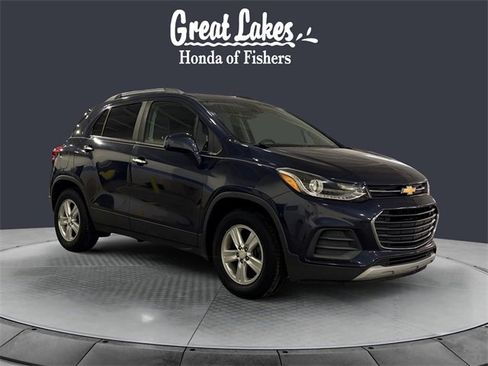 Used 2018 Chevrolet Trax LT w/ LT Convenience Package image 7