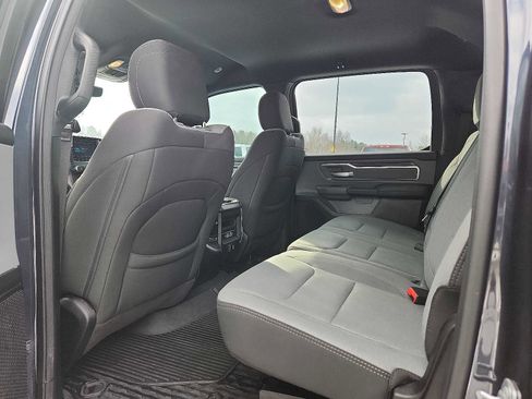 Used 2021 RAM 1500 Big Horn image 10