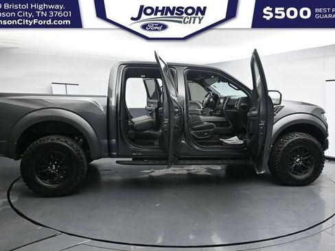 Used 2017 Ford F150 Raptor w/ Equipment Group 802A Luxury AWD/4WD image 37