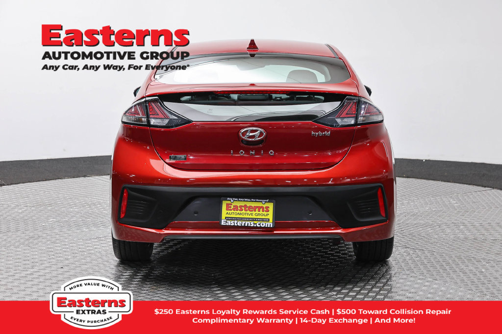 Used 2021 Hyundai Ioniq Limited FWD image 7