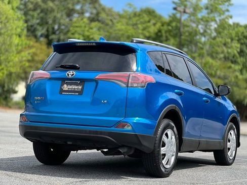Used 2017 Toyota RAV4 LE w/ All Weather Liner Package FWD image 5