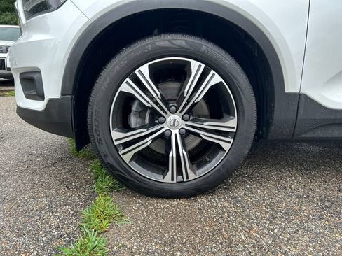 Used 2021 Volvo XC40 T5 Inscription w/ Protection Package Premier AWD/4WD image 9
