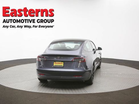 Used 2023 Tesla Model 3 Standard Range image 35