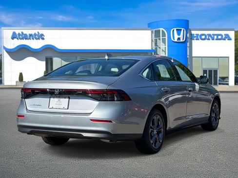 Certified 2023 Honda Accord EX image 5