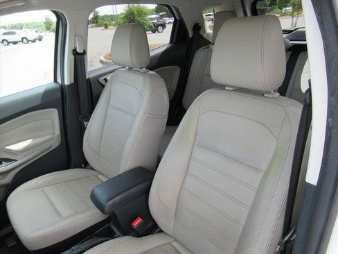 Used 2018 Ford EcoSport Titanium AWD/4WD image 30