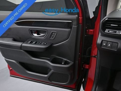 Used 2025 Honda Pilot EX-L image 16