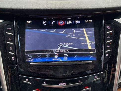 Used 2020 Cadillac Escalade ESV Luxury image 10