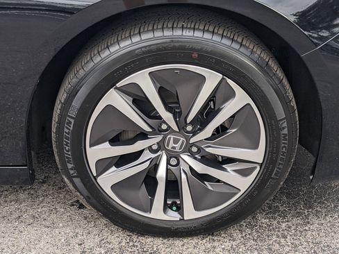 Used 2022 Honda Accord EX-L image 9