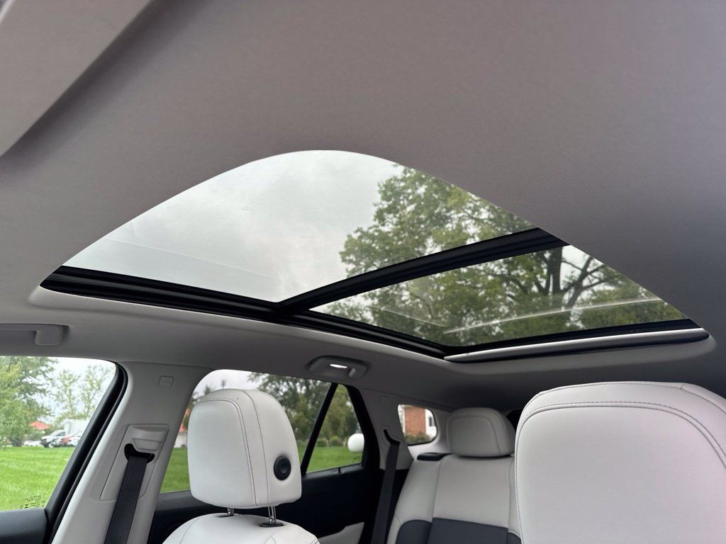 Used 2024 Honda Prologue Touring image 6