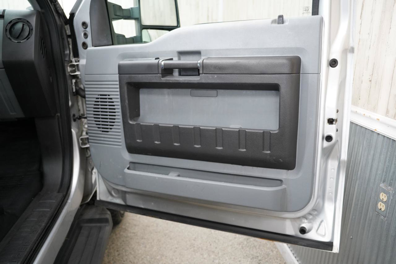 Used 2014 Ford F250 XL w/ Power Equipment Group AWD/4WD image 27