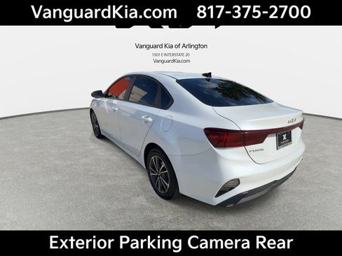 Certified 2024 Kia Forte LXS FWD image 7