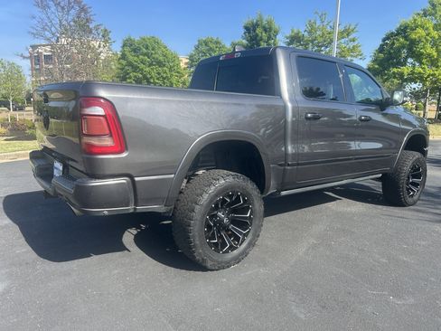 Used 2019 RAM 1500 Limited AWD/4WD image 9