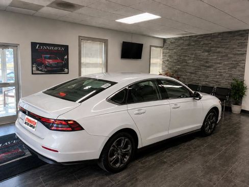 Used 2023 Honda Accord EX image 2