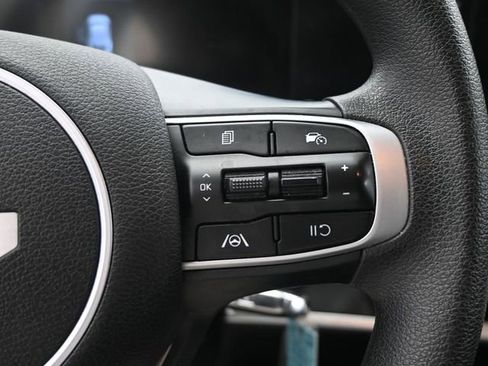 Used 2024 Kia Sportage LX FWD image 22