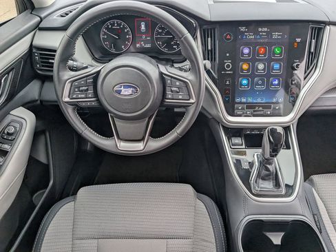 Used 2025 Subaru Outback Premium image 10